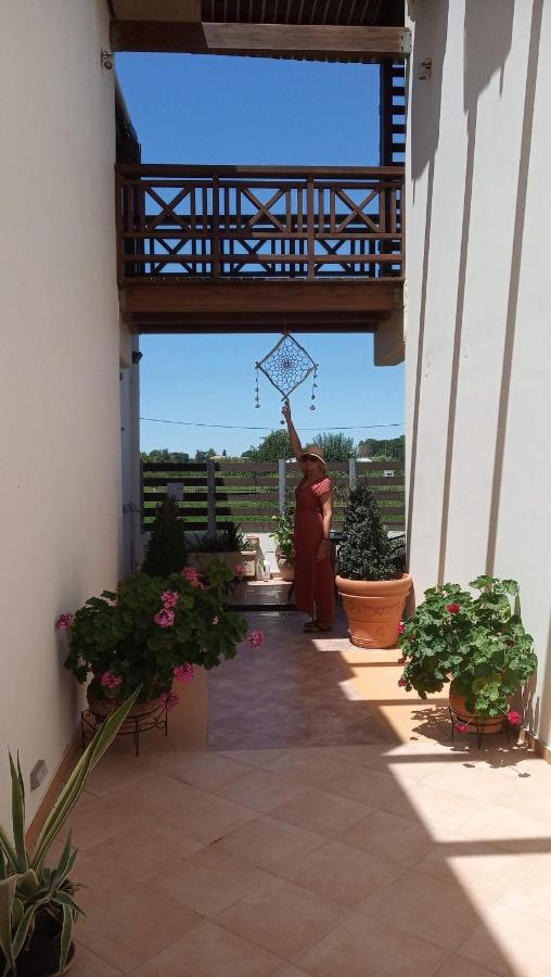 Giovanni Mare Kourouta Extérieur photo